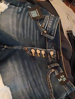 Silver Jeans Dark Blue Boyfriend Short